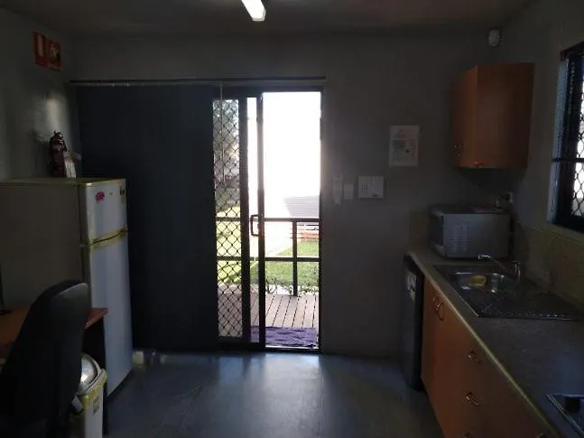 Motel Happy Jacks Cabins And Offices Cloncurry Australia