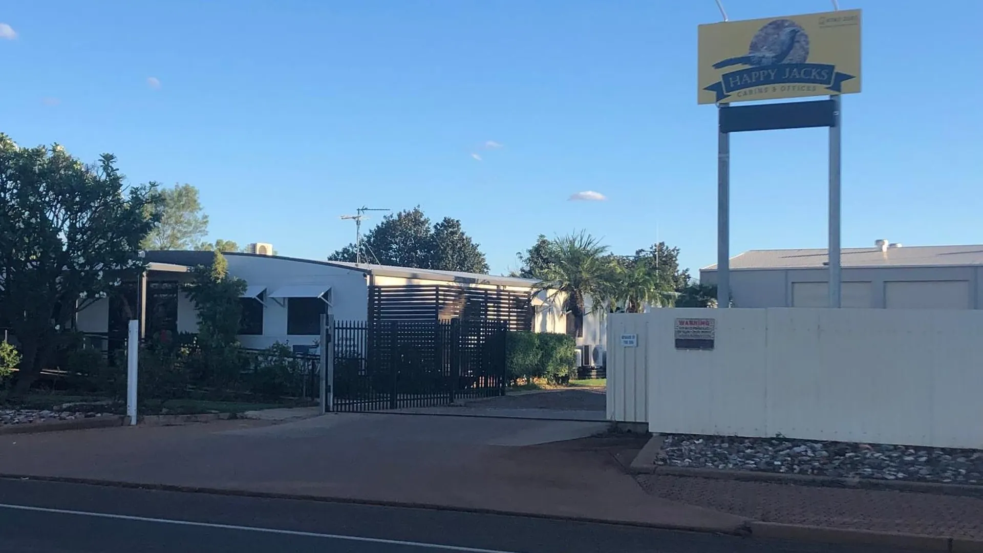 Motel Happy Jacks Cabins And Offices Cloncurry Australia